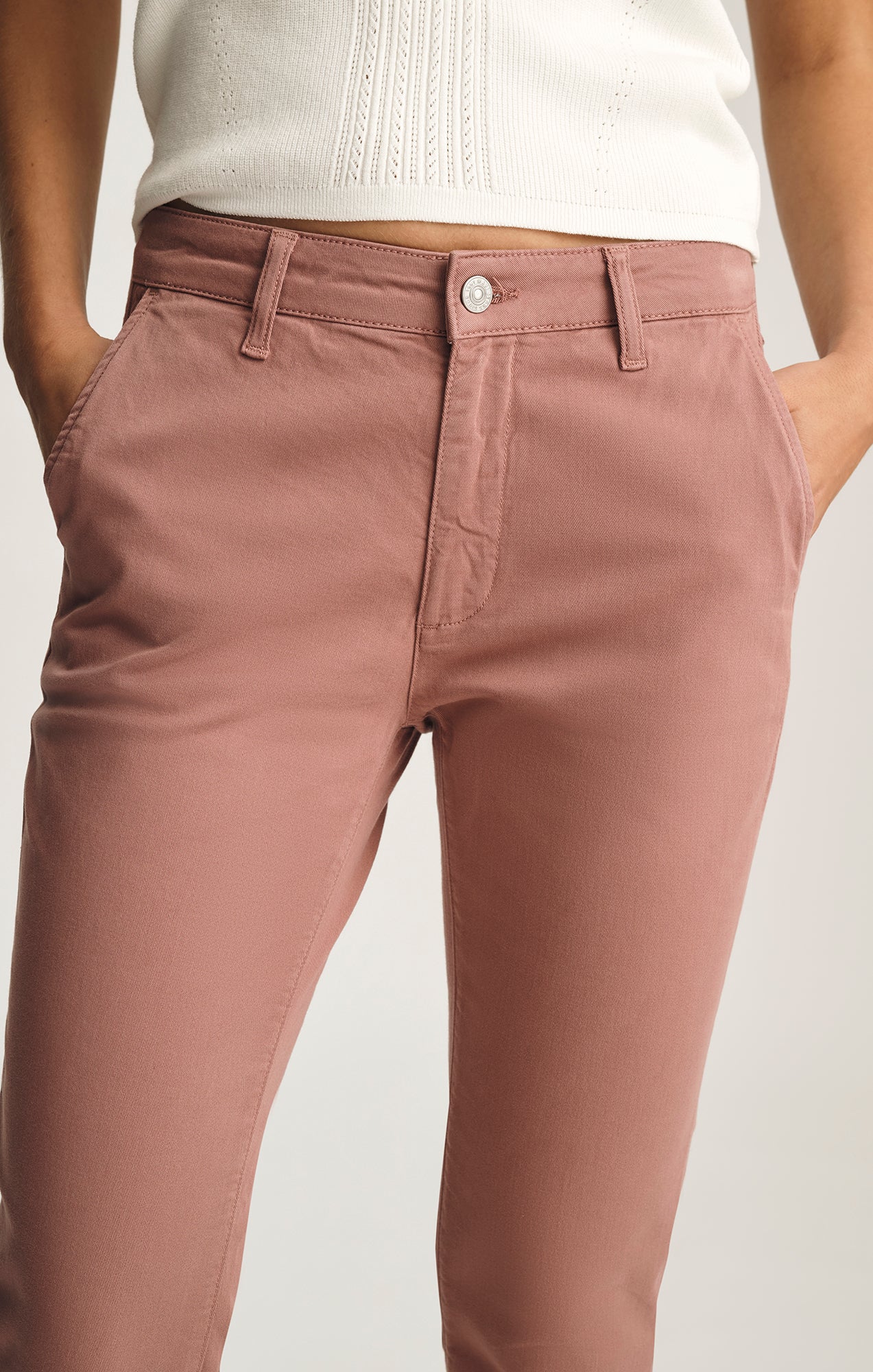 KATHLEEN SLIM CHINO IN OLD MAGENTA TWILL - Image 5