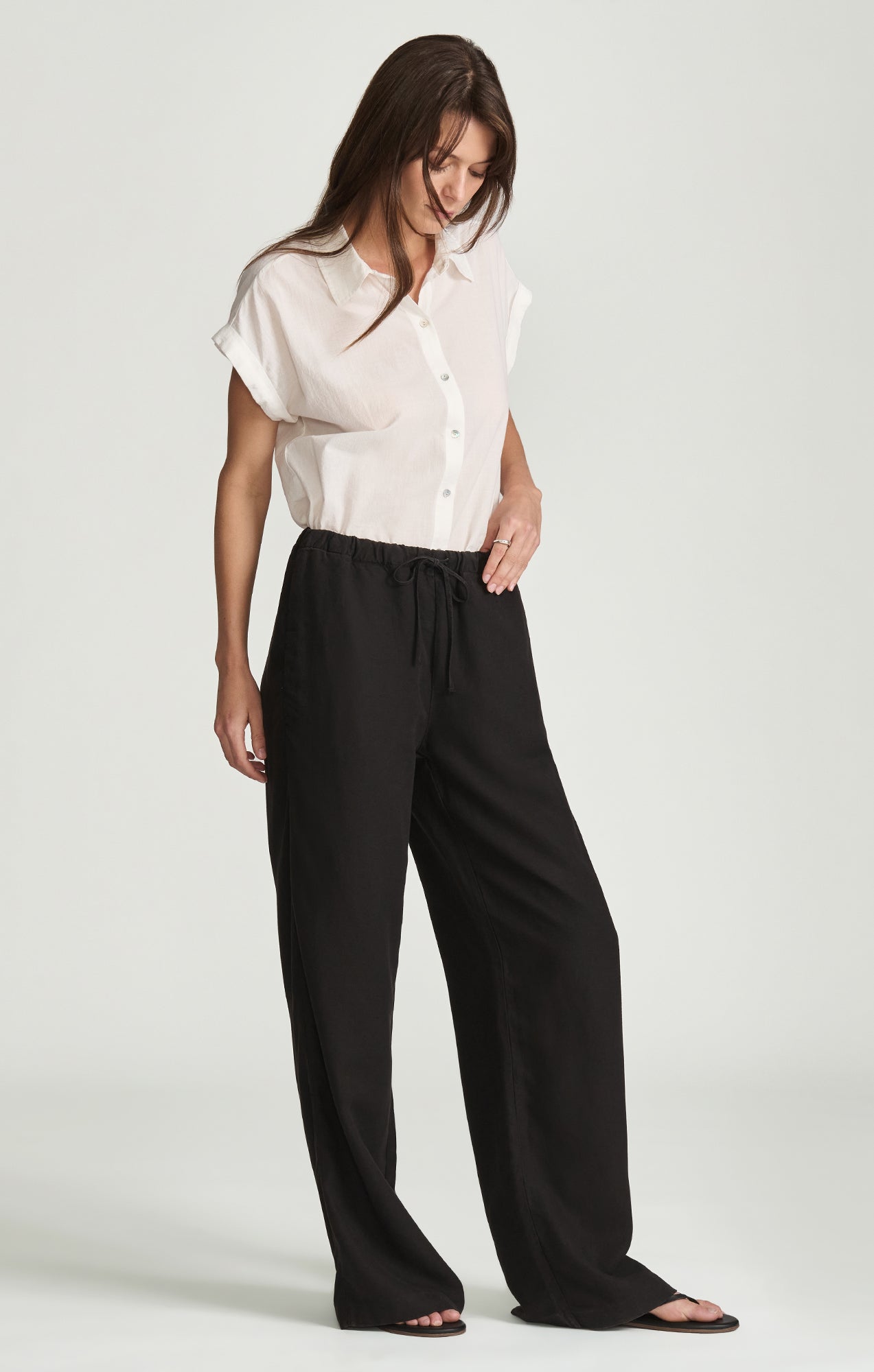 MARCELA WIDE LEG IN BLACK LINEN - Image 2