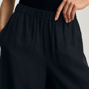 LUXE TOUCH PANTS IN BLACK - Image 5